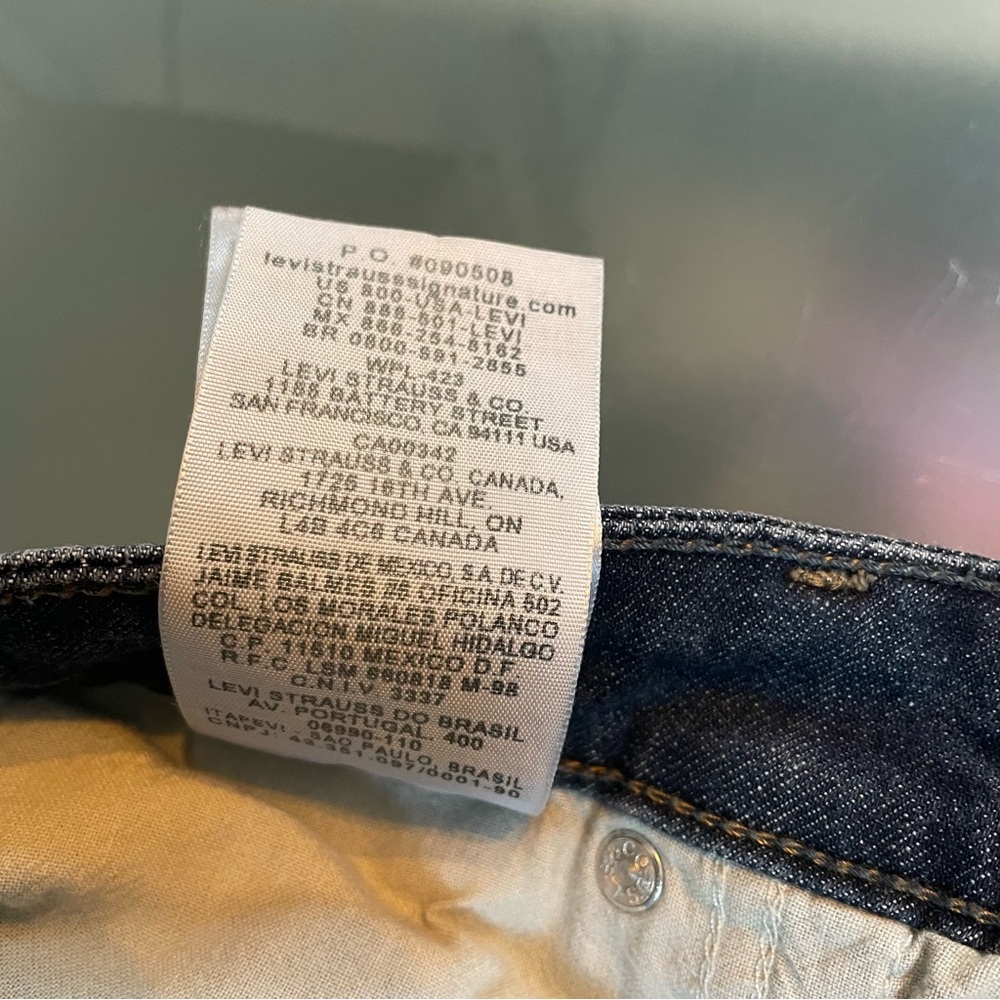 Denizen from Levi's Dark Wash Women's Skinny Jeans - Picture 11 of 11
